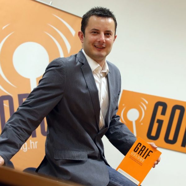 Dragan Zelić